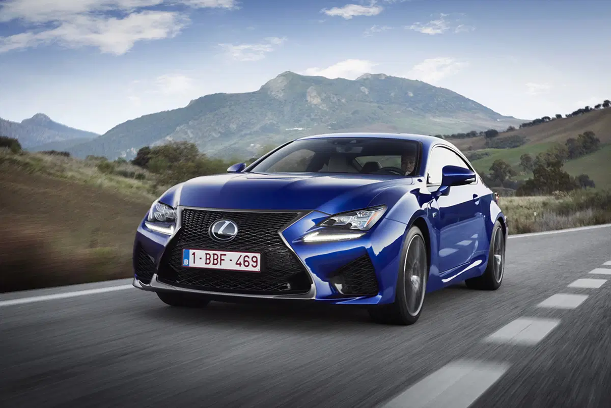 Lexus RC F 2017: sportività premium alla giapponese [Video Primo Test] (26)