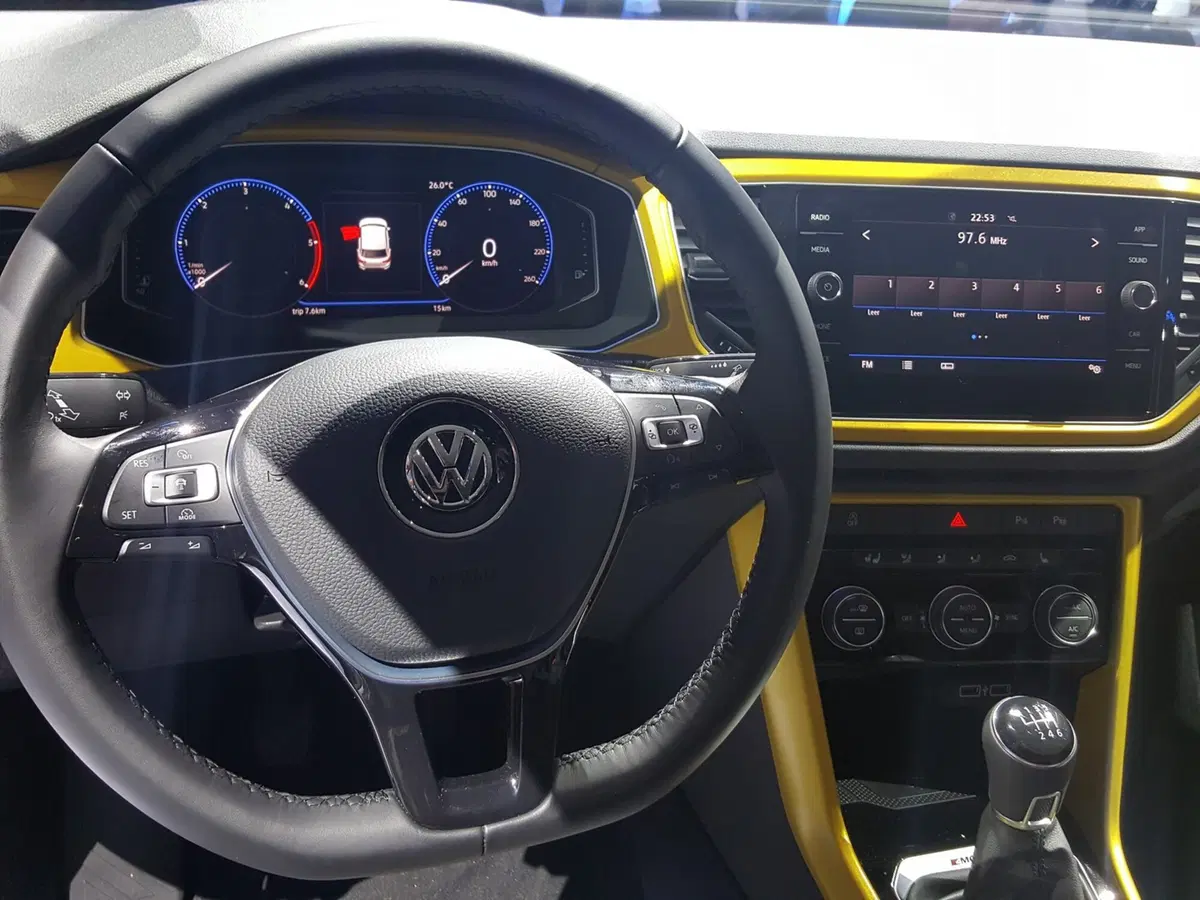 Volkswagen T-Roc: Crossover per tutti? (14)
