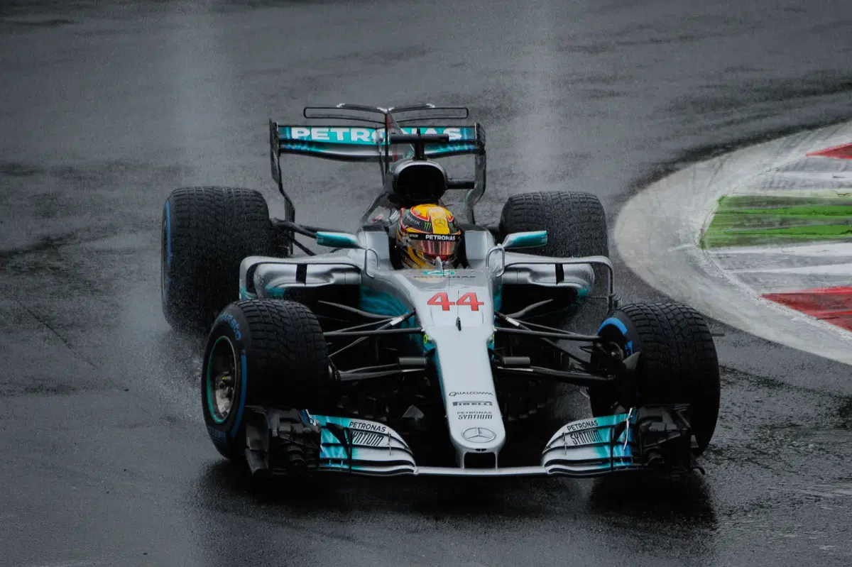 F1, GP Italia 2017: la cronaca della gara in diretta (17)