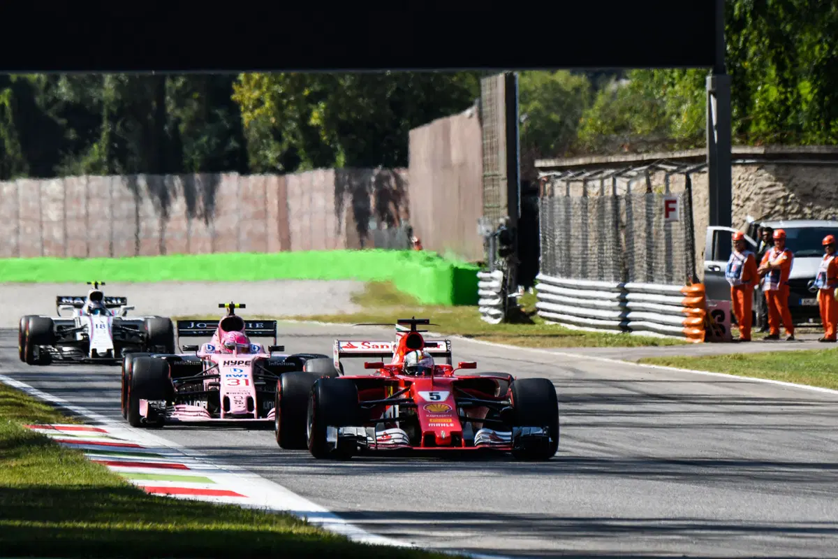 F1, GP Italia 2017: Hamilton, vittoria a Monza sognando la Rossa? (13)