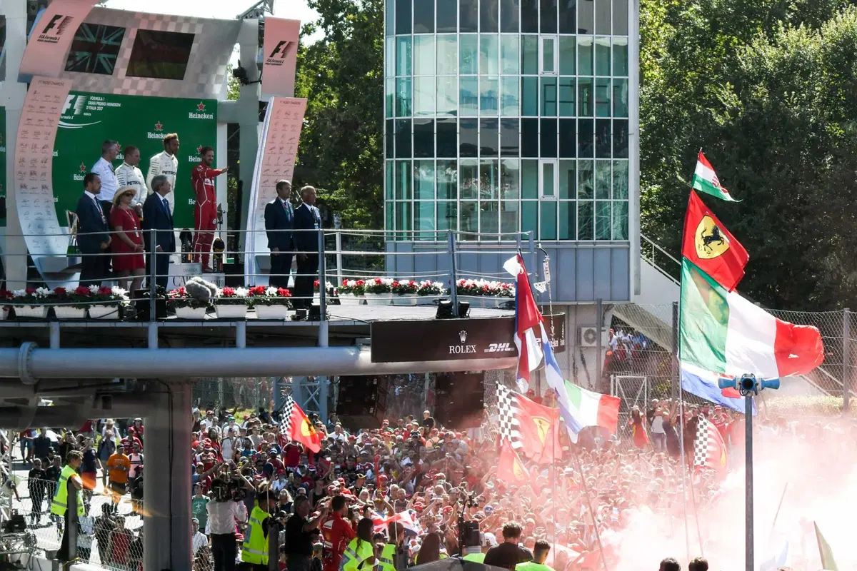 F1, GP Italia 2017: Hamilton, vittoria a Monza sognando la Rossa? (17)
