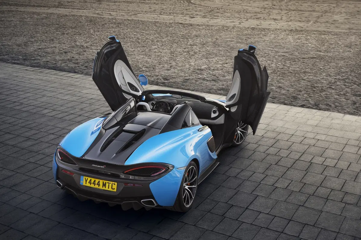 McLaren 570S Cabrio (2017-22) (8)
