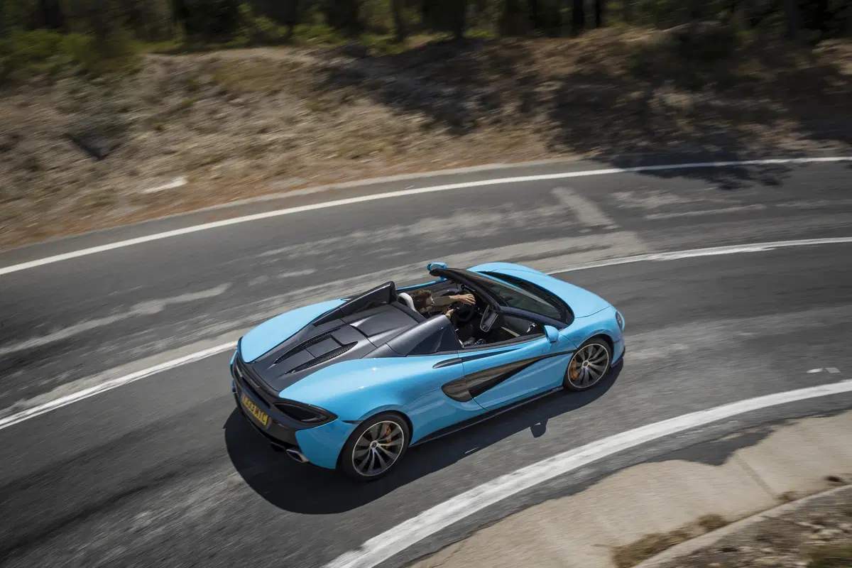 McLaren 570S Cabrio (2017-22) (6)