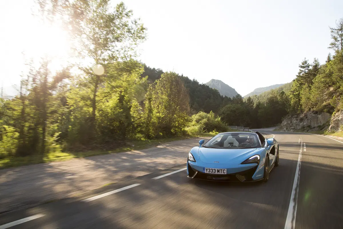McLaren 570S Cabrio (2017-22) (9)