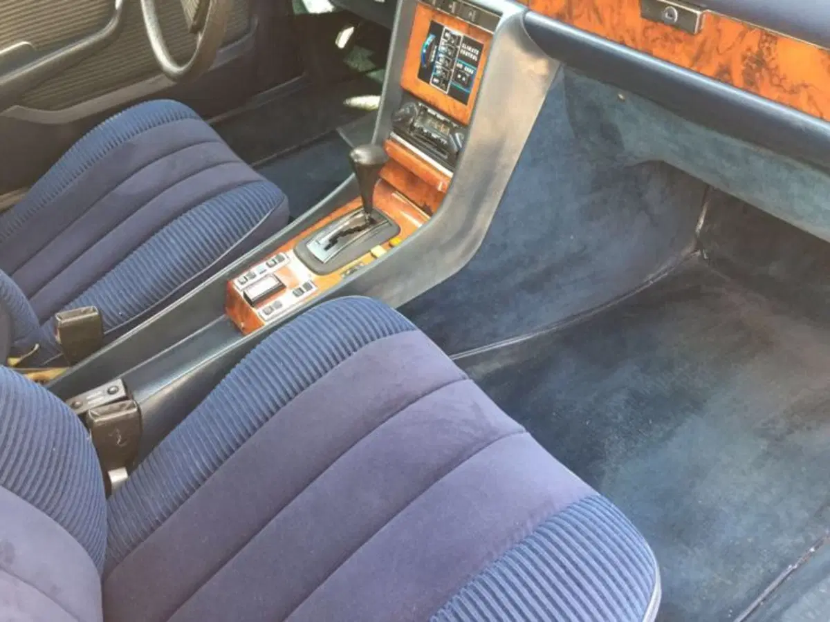  Mercedes-Benz 450 SEL, all'asta quella del Re di Spagna (2)