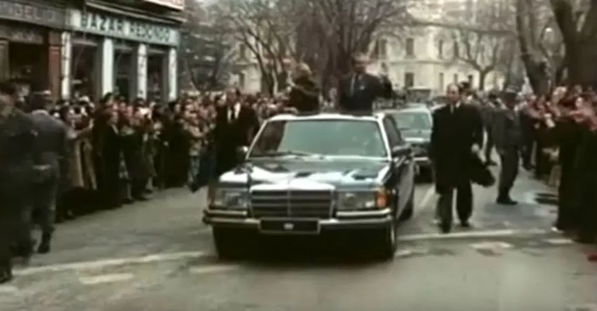  Mercedes-Benz 450 SEL, all'asta quella del Re di Spagna (10)