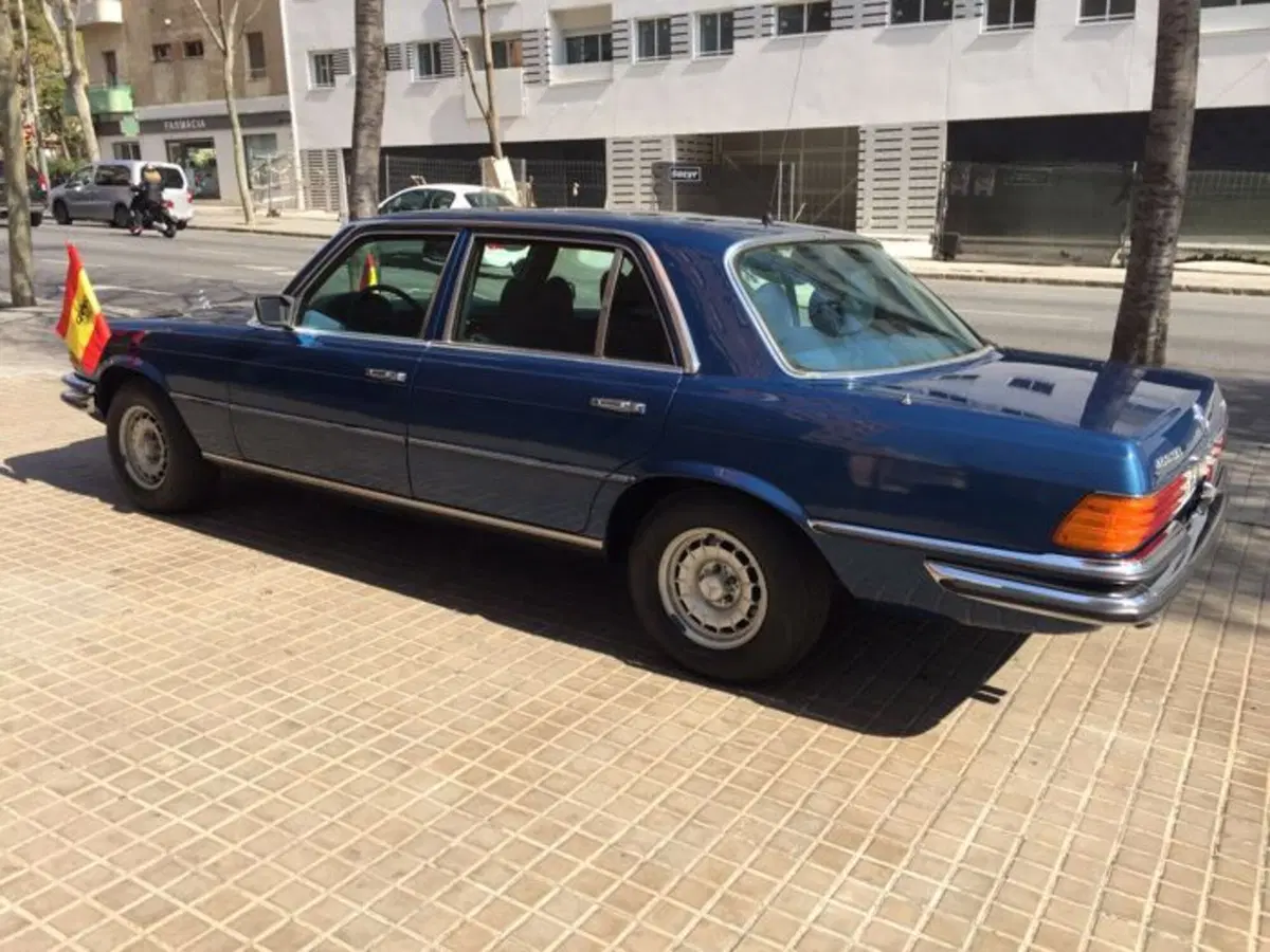  Mercedes-Benz 450 SEL, all'asta quella del Re di Spagna (21)