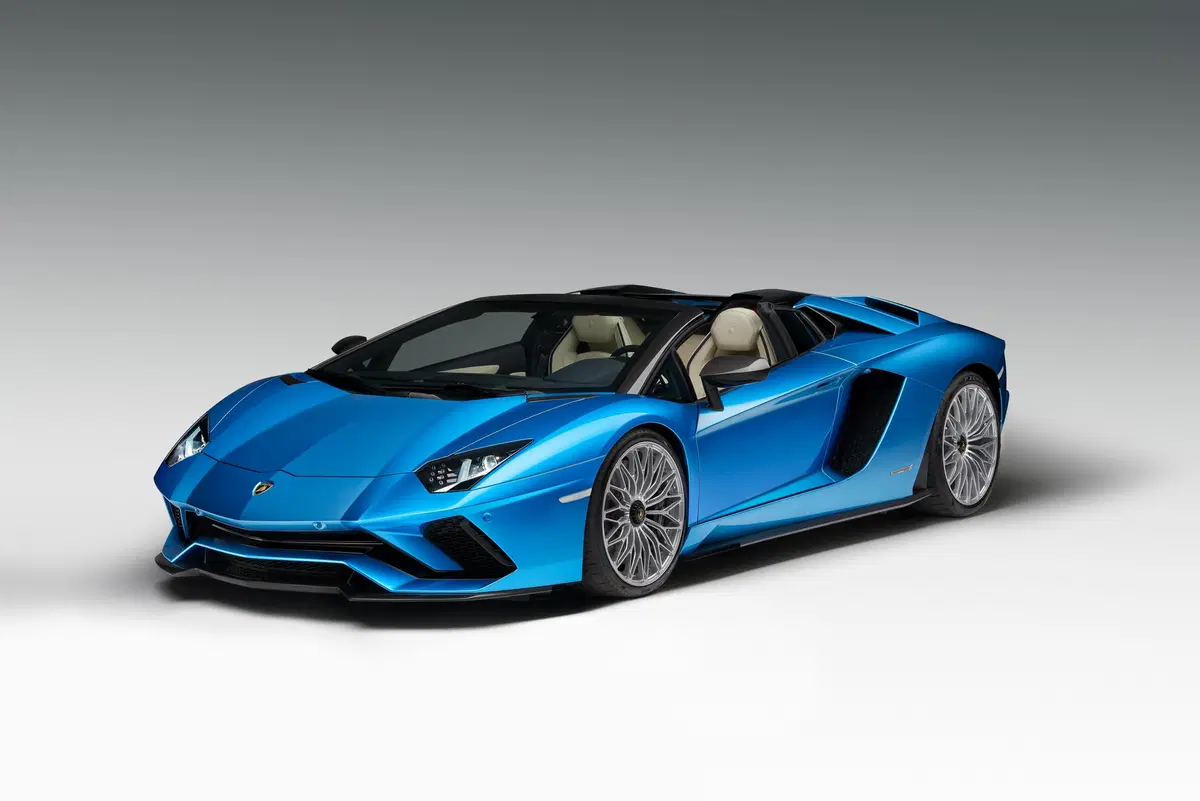 Lamborghini Aventador S Roadster, debutto a Francoforte (10)