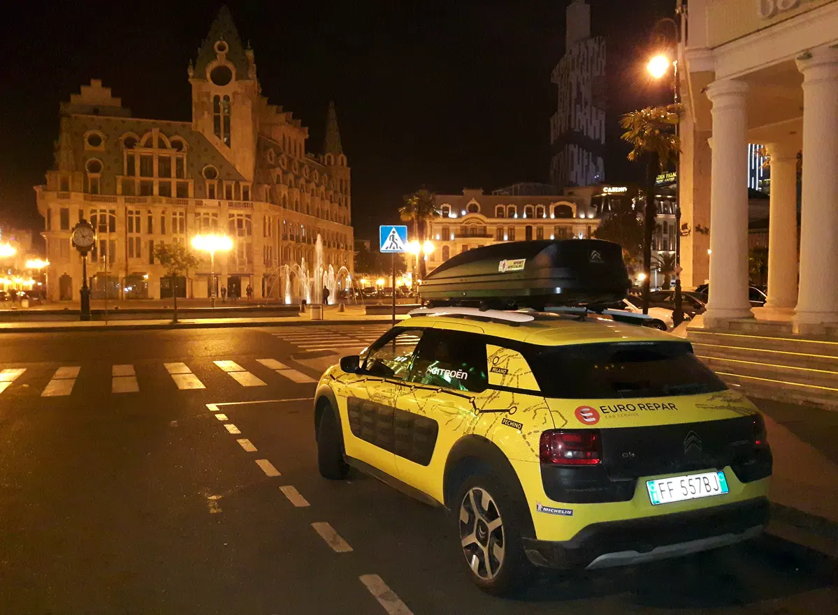 Citroën, dopo 76 anni torna la Crociera Gialla in Oriente (8)