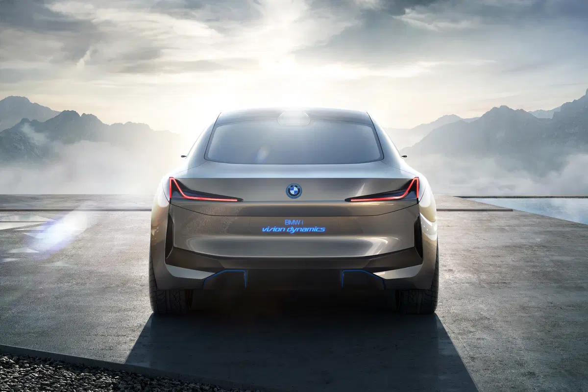 BMW i Vision Dynamics al Salone di Francoforte 2017 (13)