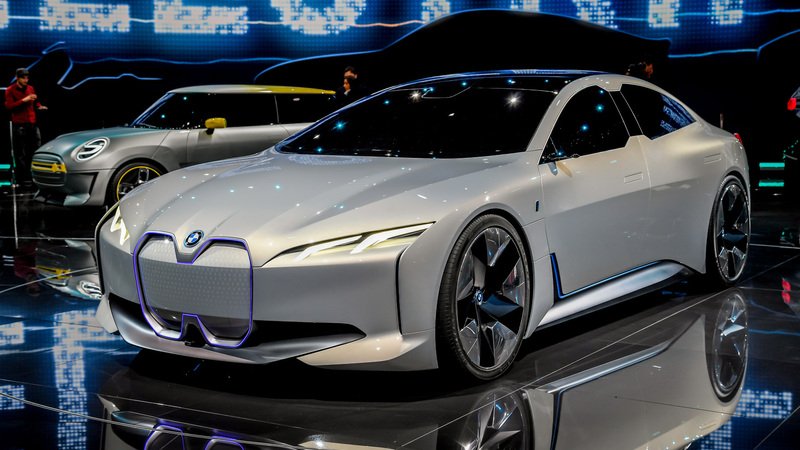 BMW i Vision Dynamics al Salone di Francoforte 2017