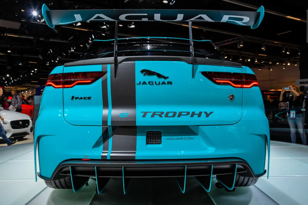 Jaguar al Salone di Francoforte 2017 (5)