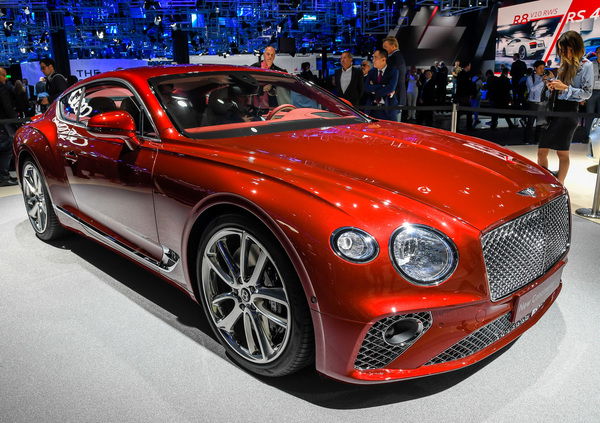 Bentley Continental GT, debutto al Salone di Francoforte 2017 [Video]