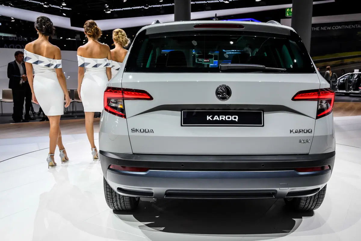 Skoda Karoq, debutto al Salone di Francoforte 2017 (5)