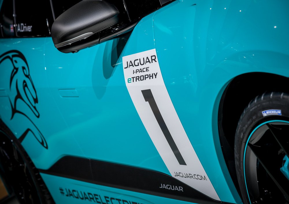 Jaguar I-Pace al Salone di Francoforte 2017