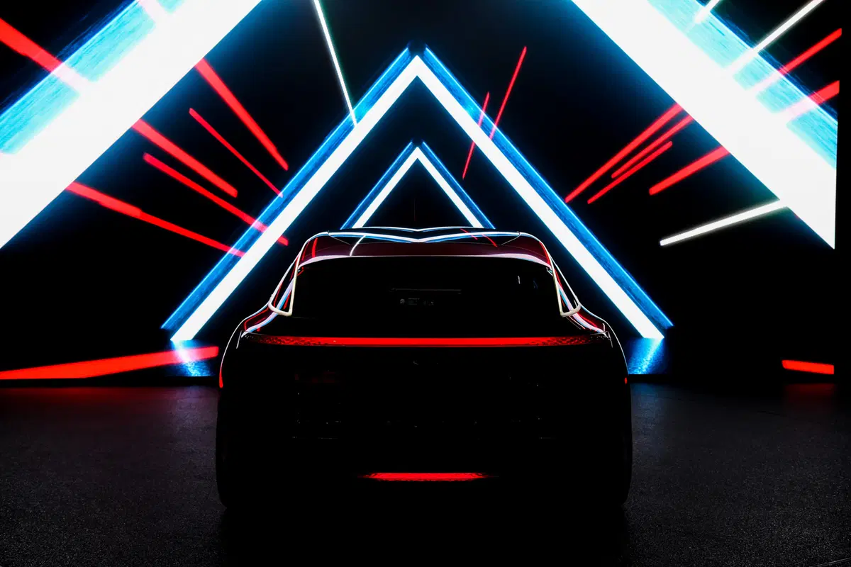 Kia Proceed, rivelato il Concept per Francoforte  (15)