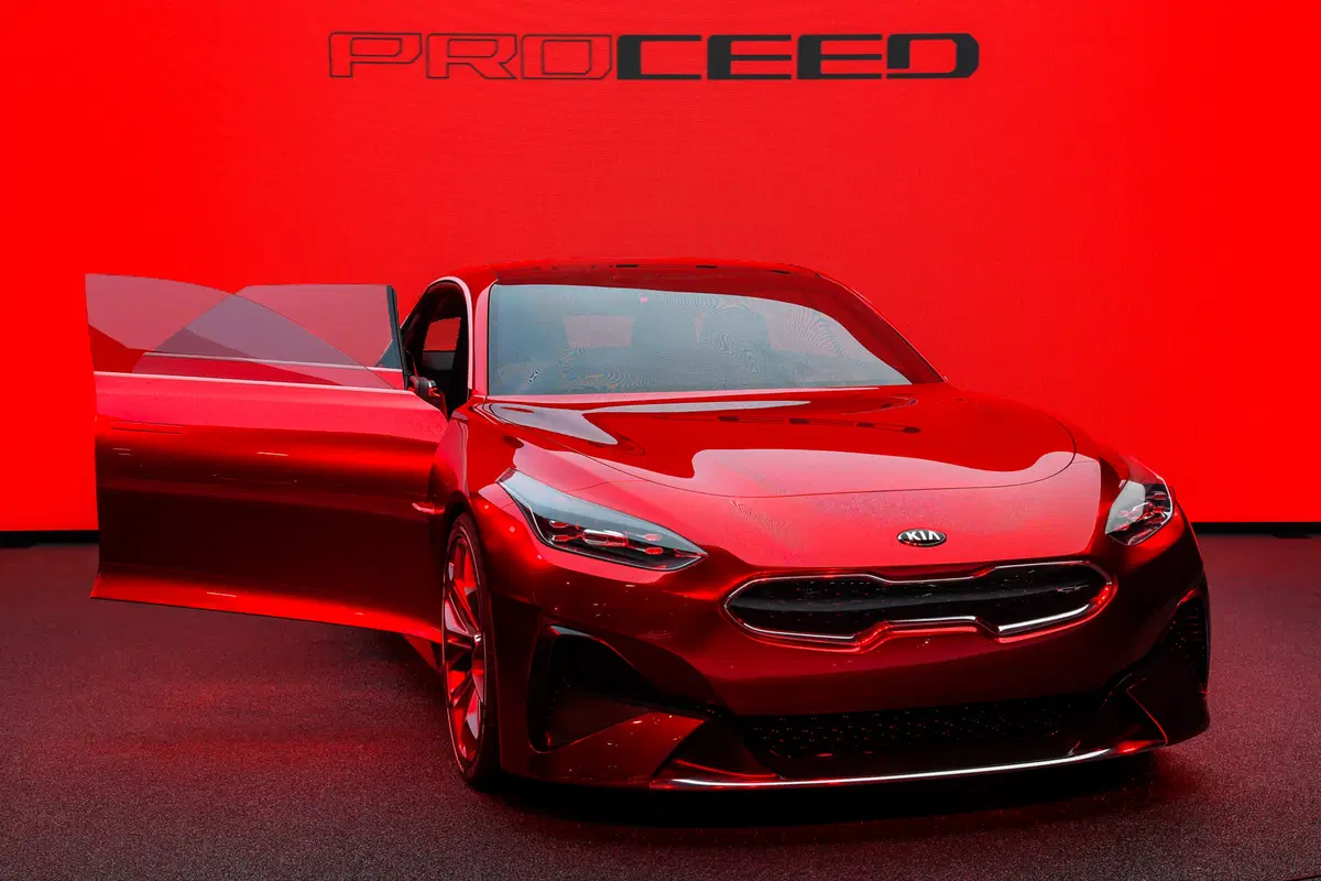 Kia Proceed, rivelato il Concept per Francoforte  (3)