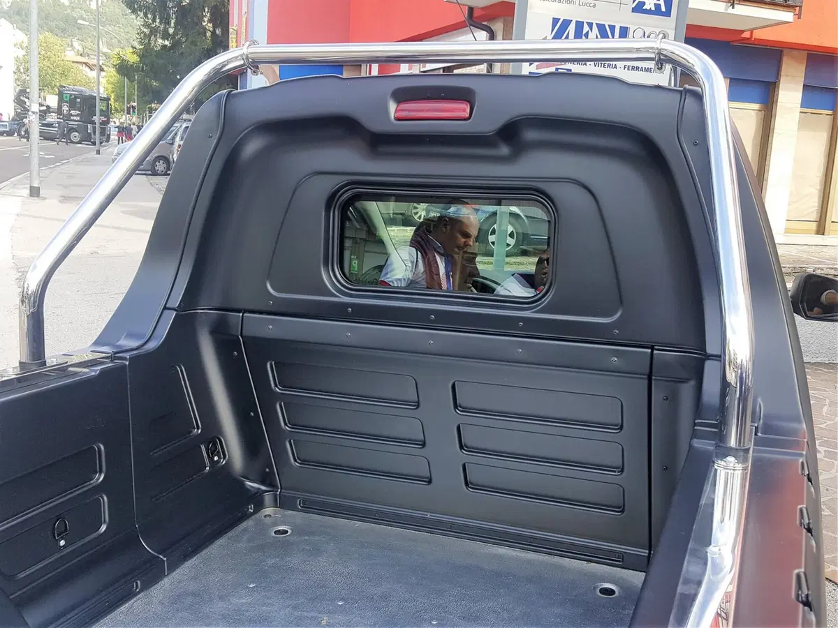 Nuovo Dacia Dokker Pick-Up: debutto alla Fisherman Strongmanrun (5)