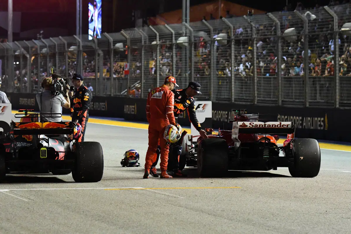 F1, GP Singapore 2017: pole per Vettel (21)