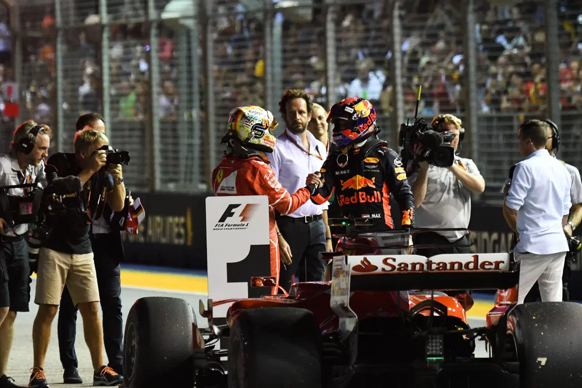 F1, GP Singapore 2017: pole per Vettel (22)