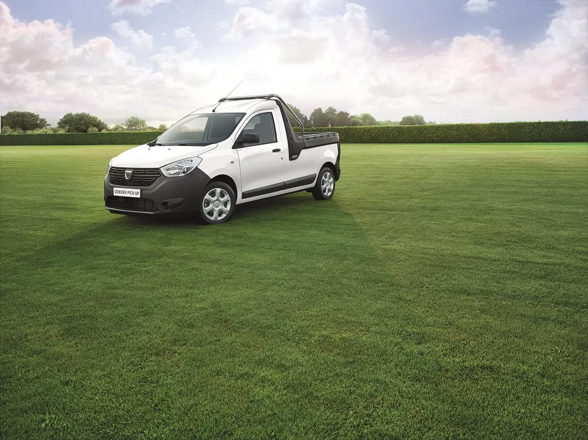 Nuovo Dacia Dokker Pick-Up: debutto alla Fisherman Strongmanrun (23)