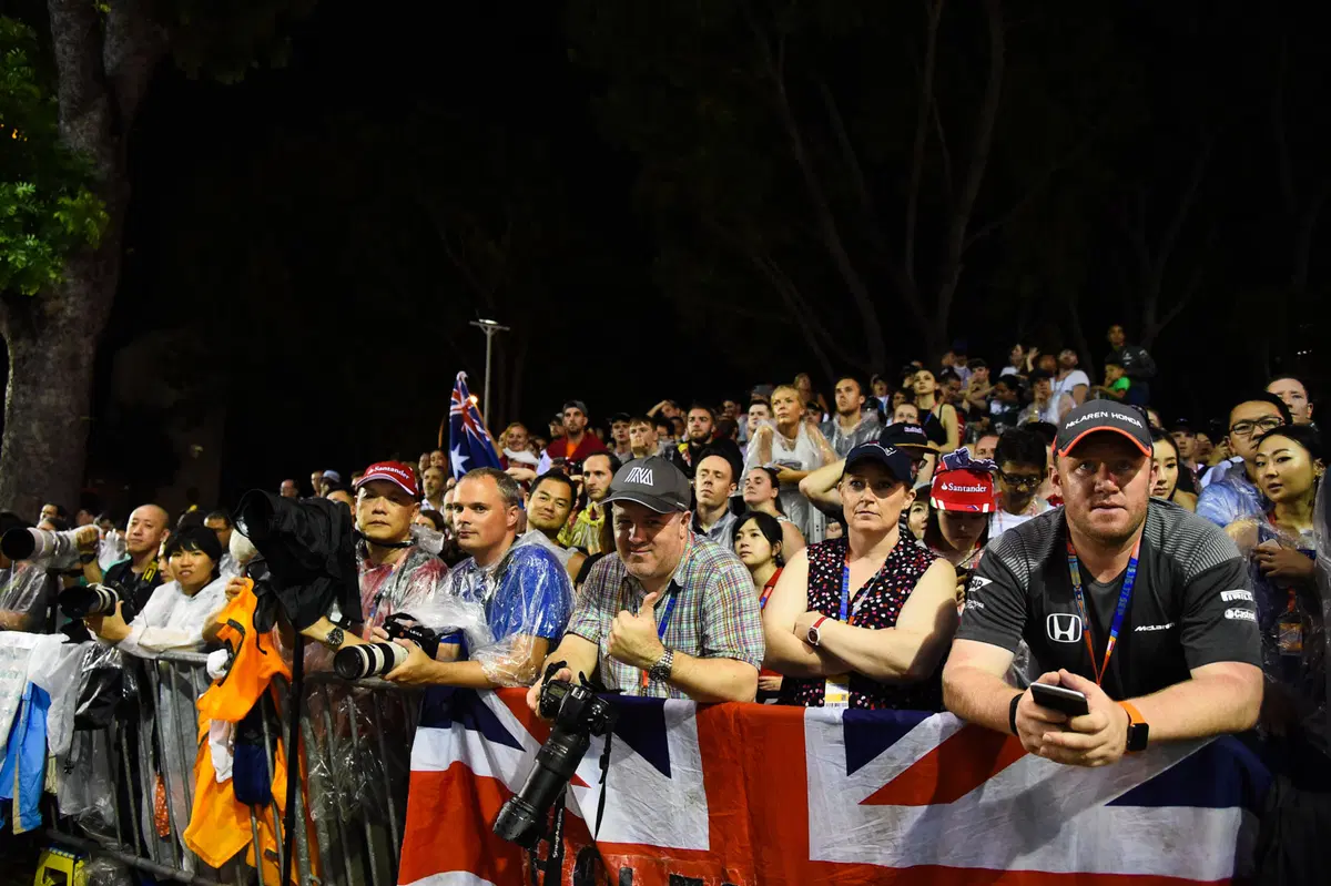 F1, GP Singapore 2017: vince Hamilton (18)