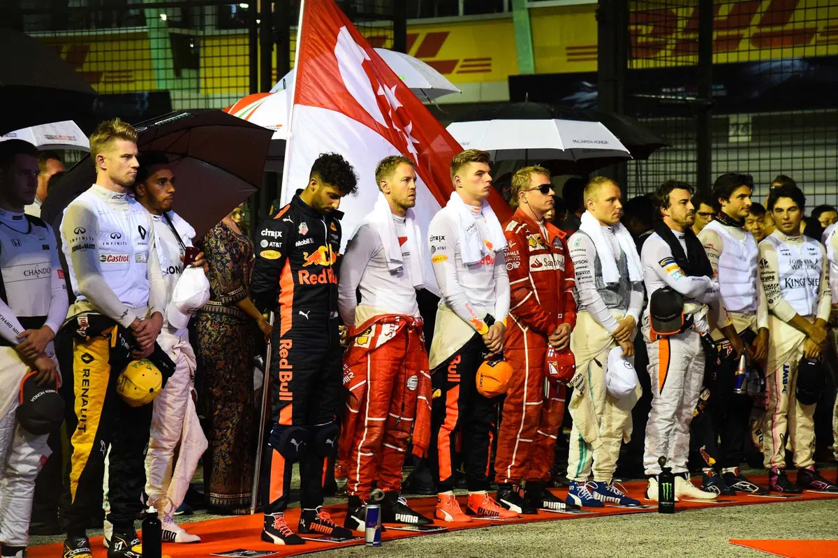 F1, GP Singapore 2017: vince Hamilton (20)