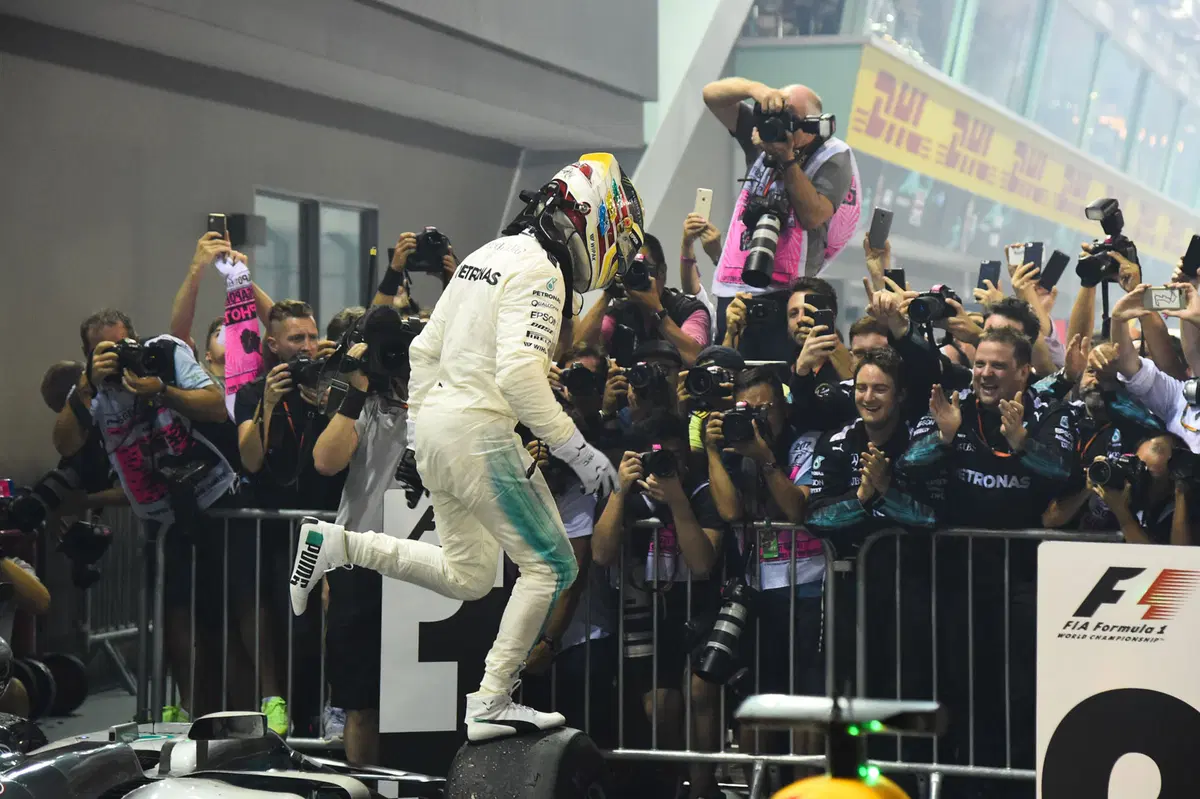 F1, GP Singapore 2017: vince Hamilton (28)