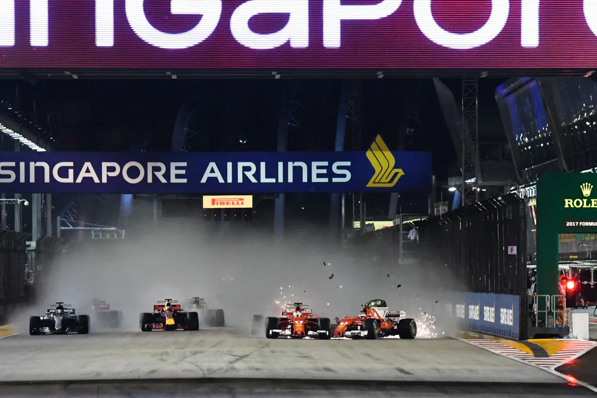 F1, GP Singapore 2017: vince Hamilton (37)