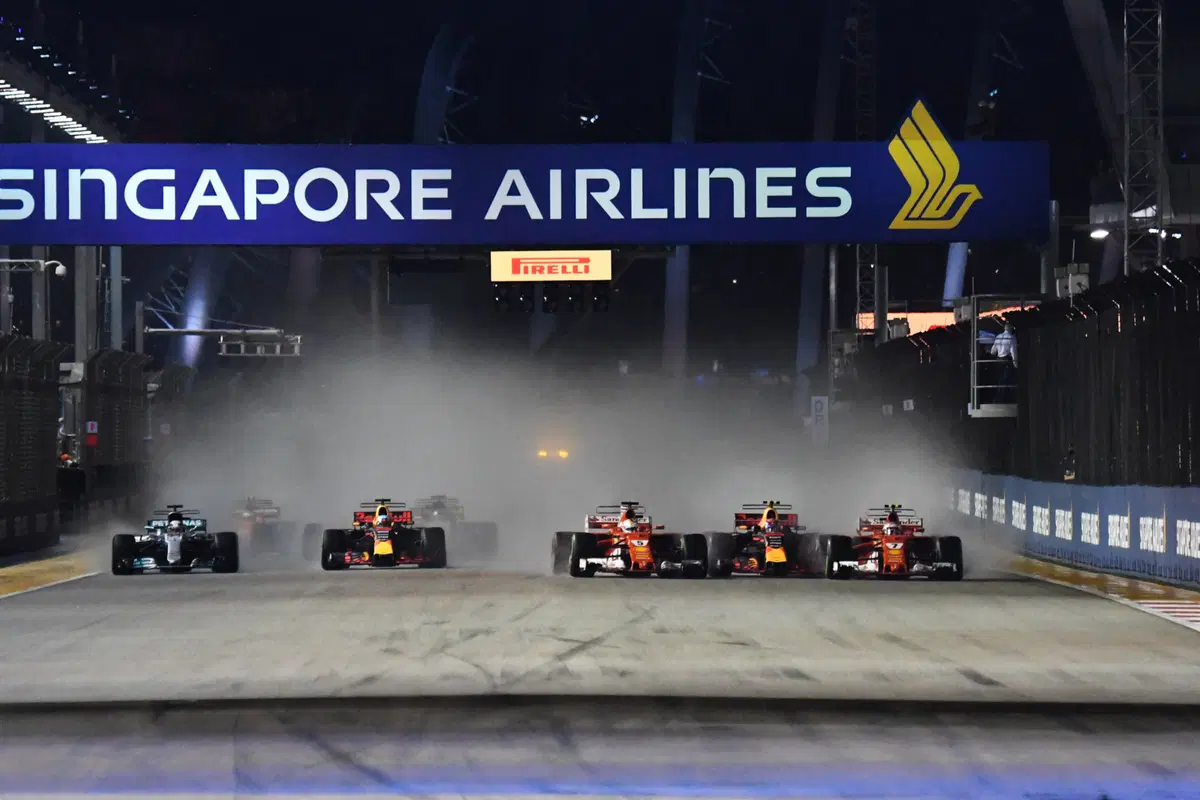 F1, GP Singapore 2017: vince Hamilton (38)