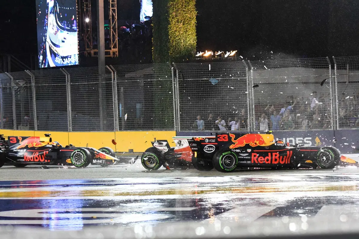 F1, GP Singapore 2017: vince Hamilton (48)