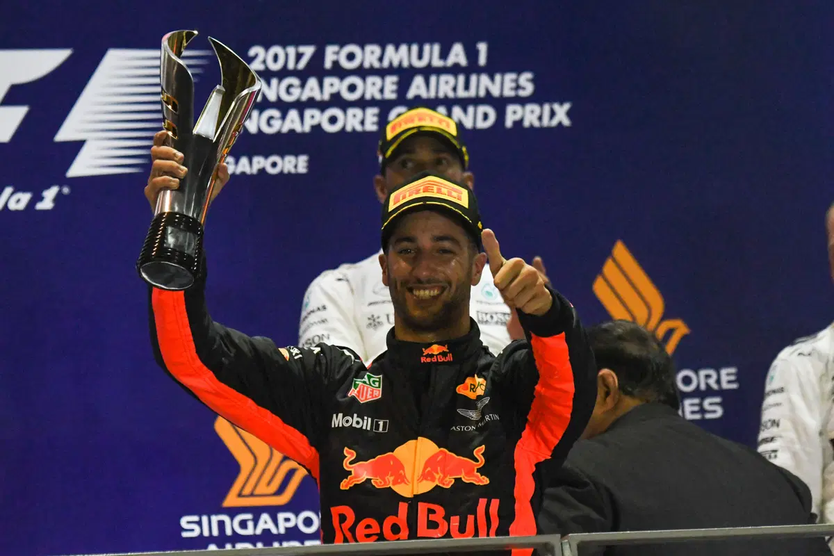 F1, GP Singapore 2017: vince Hamilton (64)