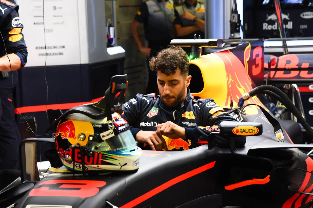 F1, GP Singapore 2017: vince Hamilton (19)