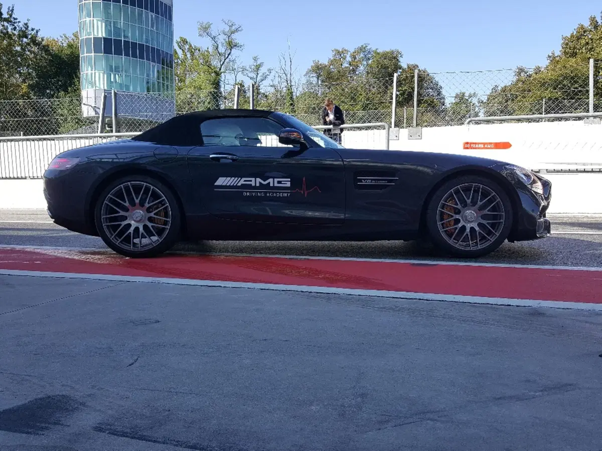 Performance Day Anniversary 50: AMG in pista Monza, per tutti (9)