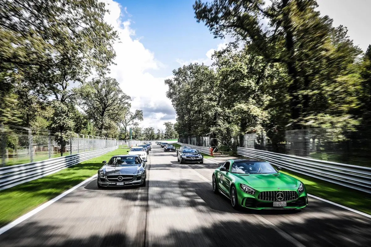 Performance Day Anniversary 50: AMG in pista Monza, per tutti (31)