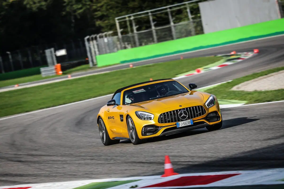 Performance Day Anniversary 50: AMG in pista Monza, per tutti (32)