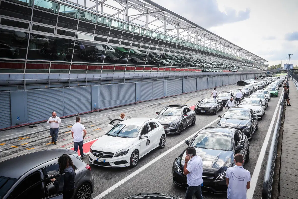 Performance Day Anniversary 50: AMG festeggia in pista a Monza (10)