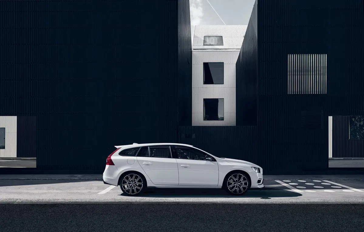 Volvo S60 e V60 Polestar, le scandinave dall'anima “racing”