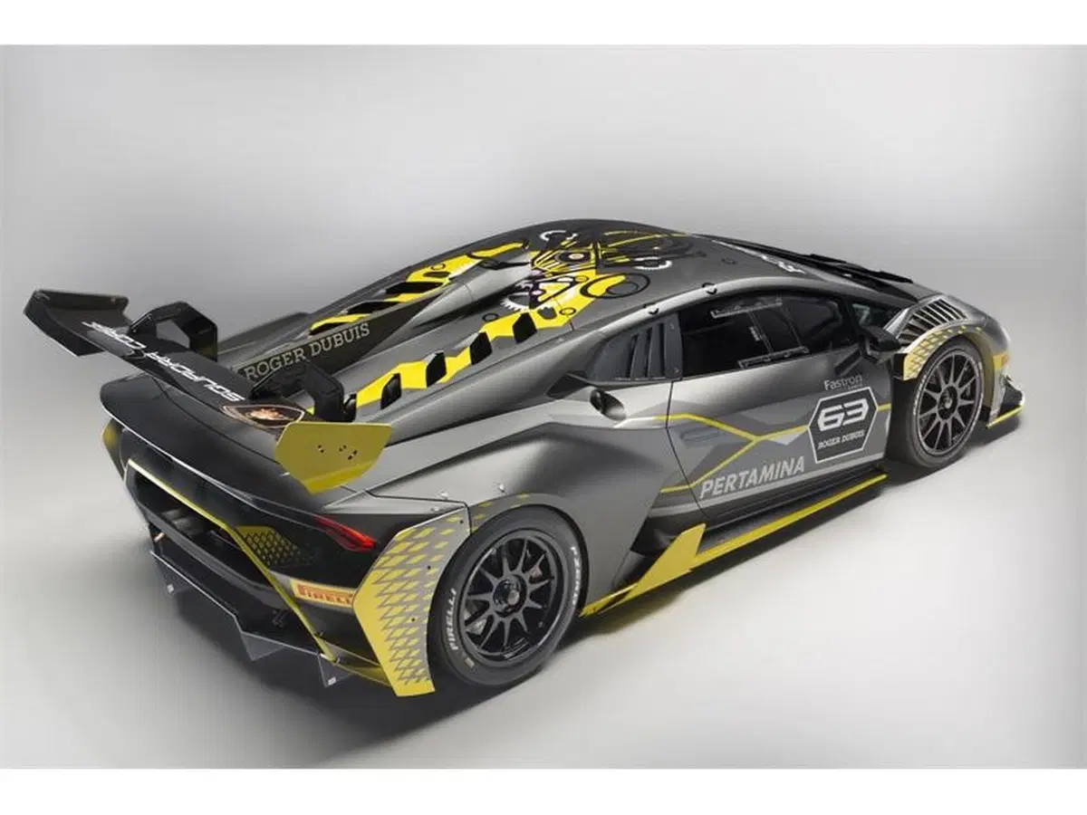 Lamborghini Huracan Super Trofeo EVO, squalo da pista [Video] (5)