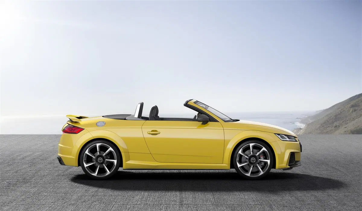 Audi TT RS Roadster, ecco quanto costa (4)