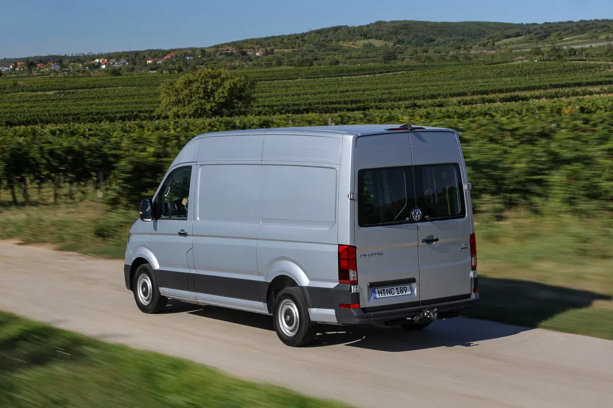Volkswagen Crafter: arrivano la trazione posteriore e 4MOTION per carichi ancora maggiori (6)