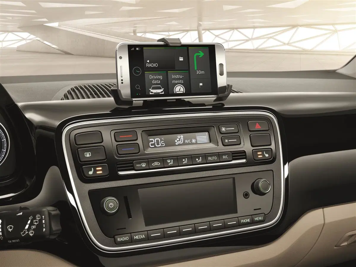 Skoda Citigo Design Edition, city car full optional (2)