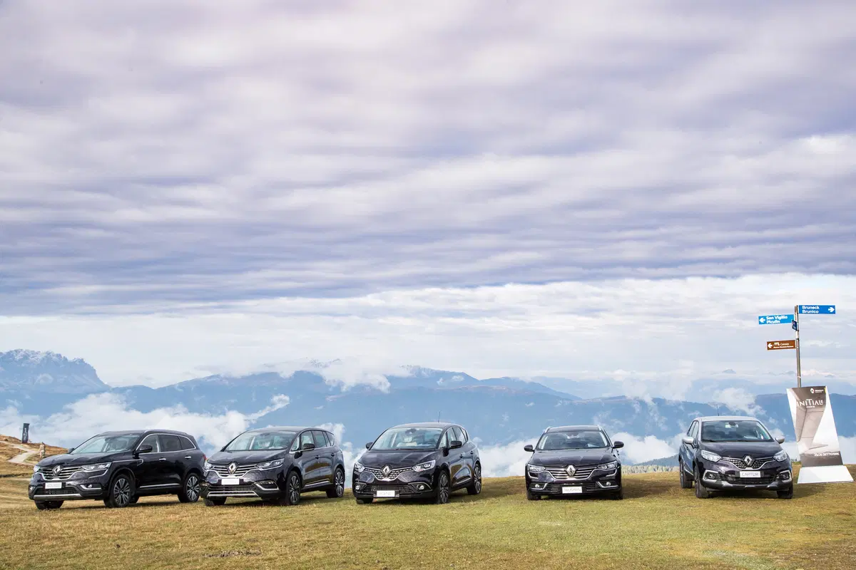 Renault, con Initiale Paris la sfida ai grandi è lanciata  (8)