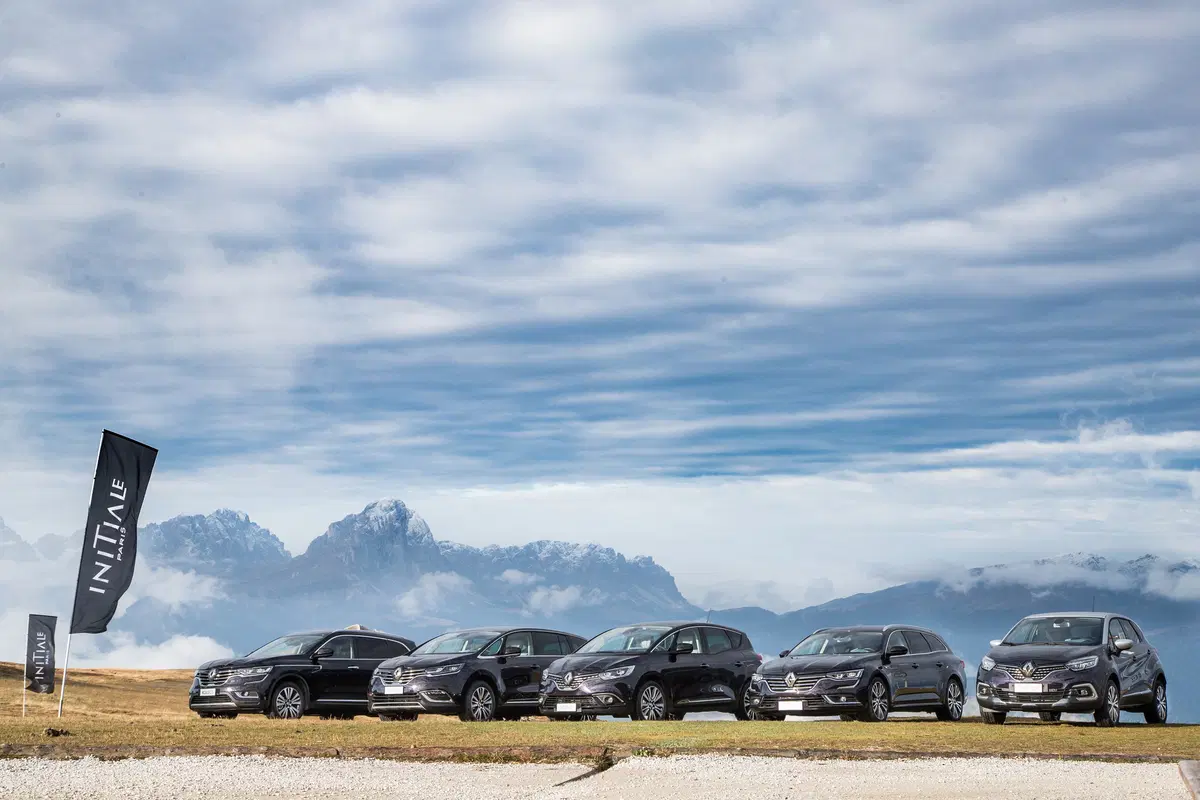 Renault, con Initiale Paris la sfida ai grandi è lanciata  (12)