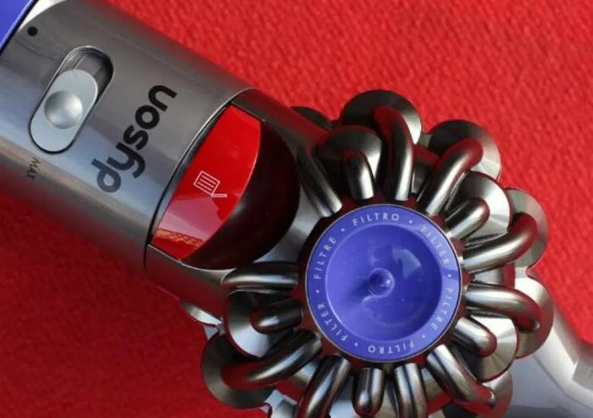 Dyson, un'auto elettrica entro il 2020