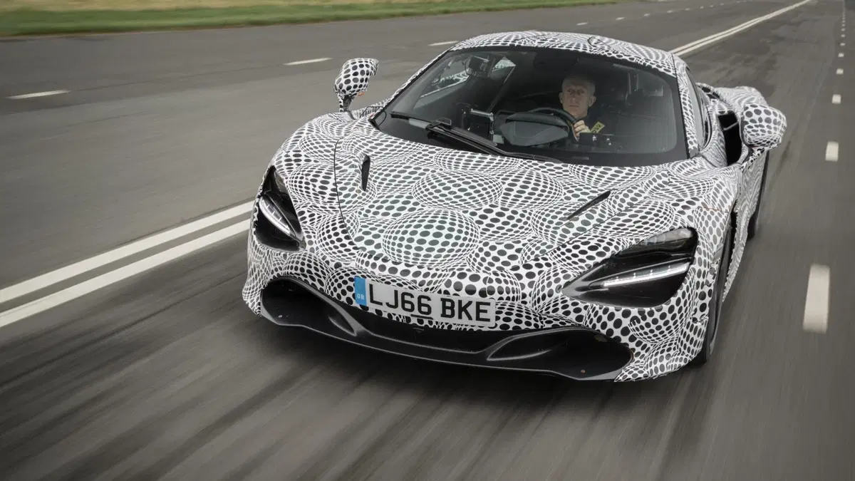 McLaren BP23, le prime immagini della nuova hypercar