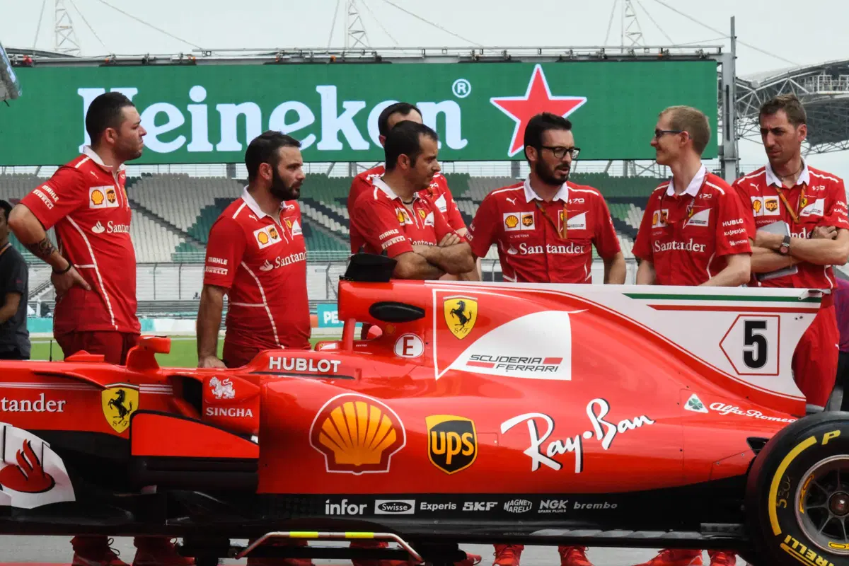 F1, GP Malesia 2017, FP2: Vettel davanti a tutti (31)