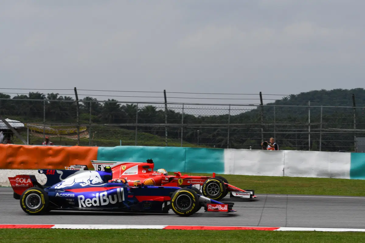 F1, GP Malesia 2017, FP2: Vettel davanti a tutti (43)