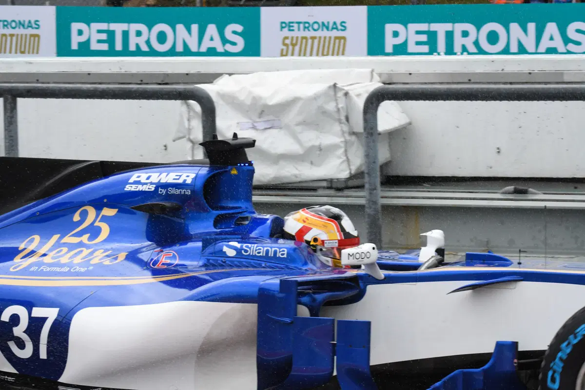 F1, GP Malesia 2017, FP2: Vettel davanti a tutti (36)