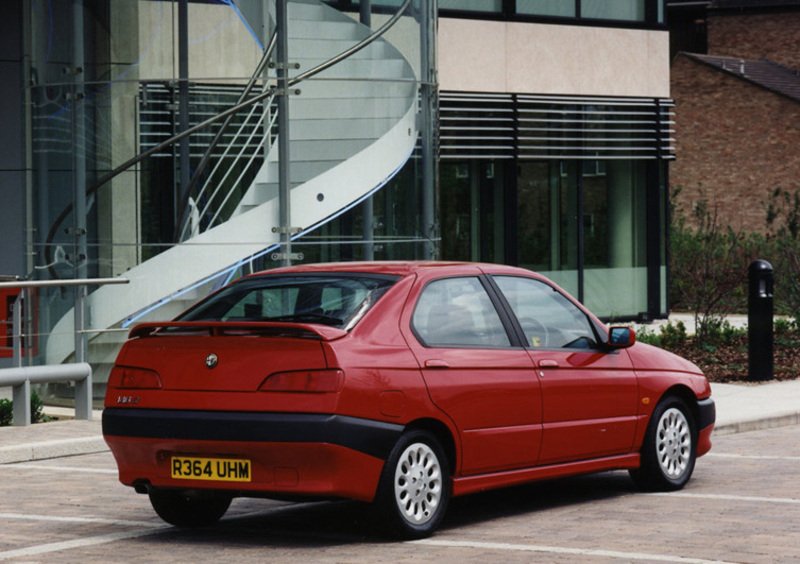 Alfa Romeo 146 (1995-01) (6)
